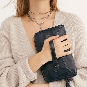 NWOT Free People Travelers Wallet Crossbody Bag Z464-10